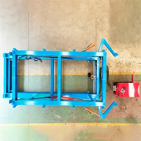 Container Tilter---Solutions for Scrap Metal & Solid Was